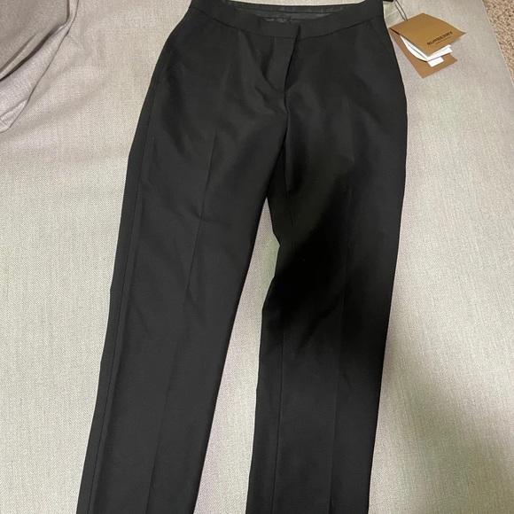 Burberry Black Wool Cropped Tailored Trousers - Picture 4 of 9